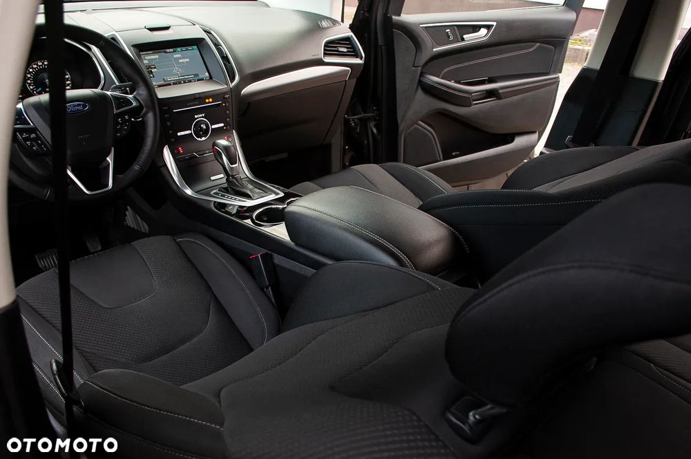 Ford Edge - 5