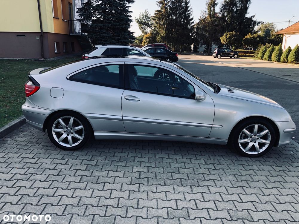 Mercedes-Benz Klasa C - 7