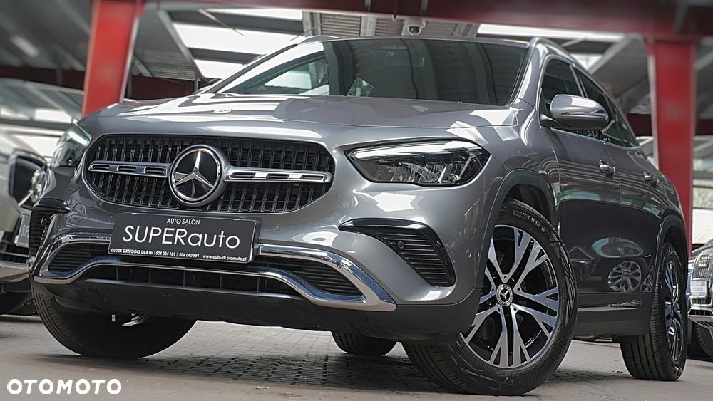 Mercedes-Benz GLA 200 - 5