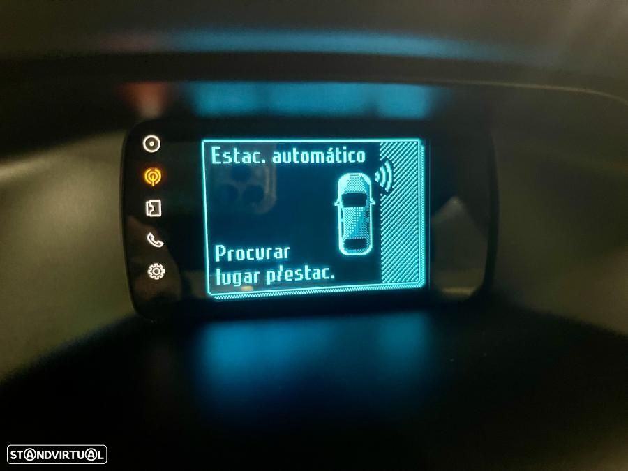 Ford Focus 1.0 SCTi Titanium Best - 14