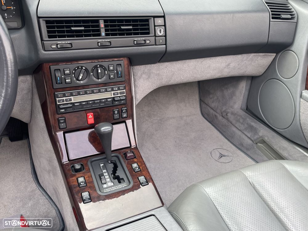 Mercedes-Benz SL 500 Standard - 39