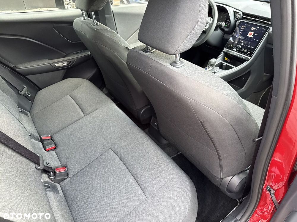 Lexus LBX 1.5 Hybrid - 11