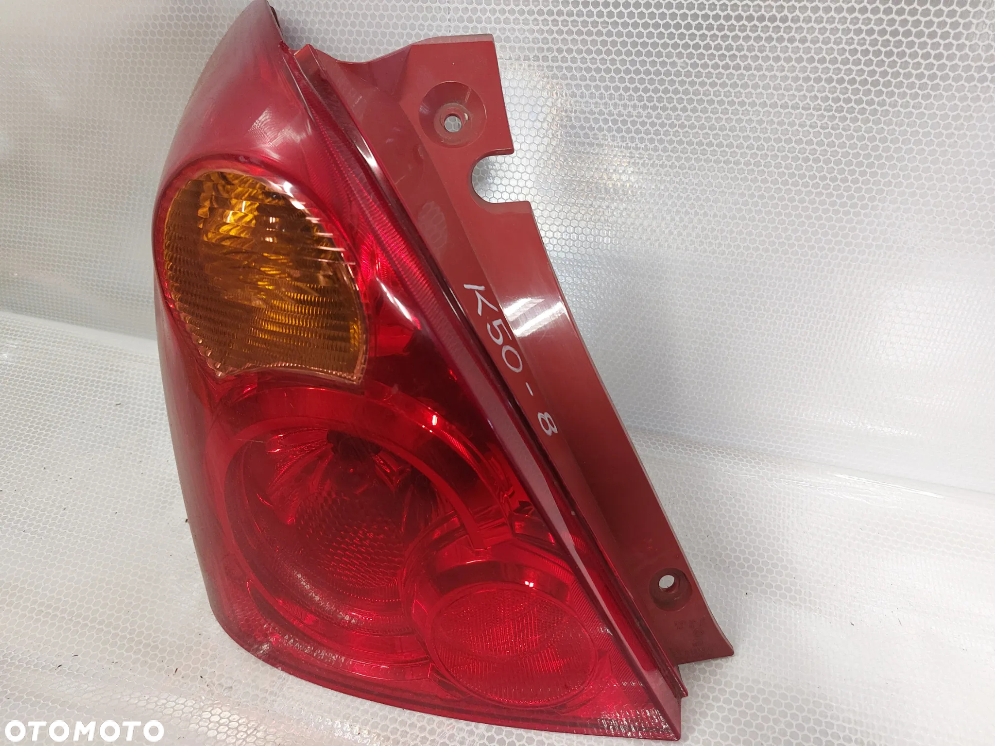 .  LAMPA TYL TYLNA LEWA SUZUKI SWIFT MK6 SPORT - 2