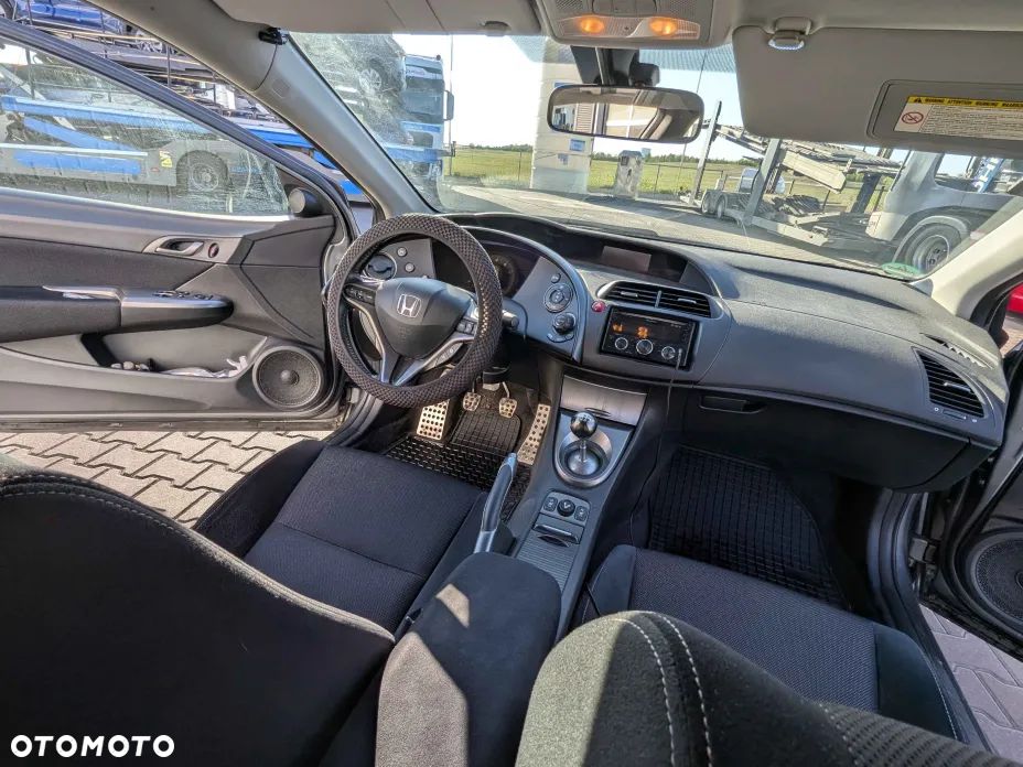 Honda Civic 1.4 i-VTEC Type S - 9