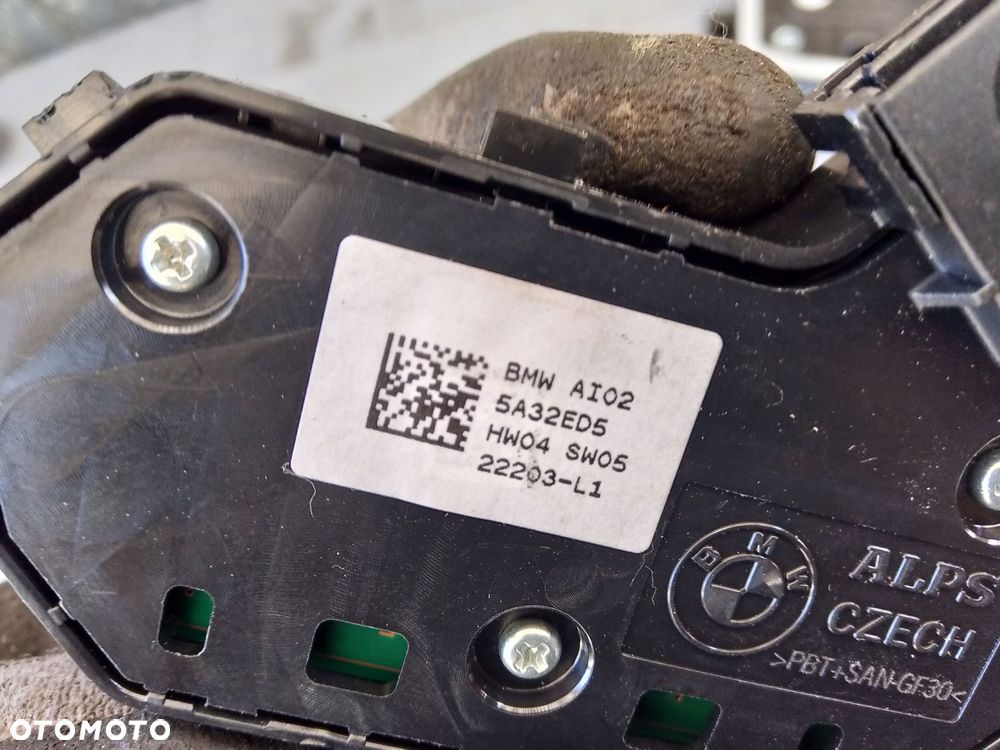 przełącznik regulacja fotela lewy przód bmw ix i20 5a32ed5 - 4