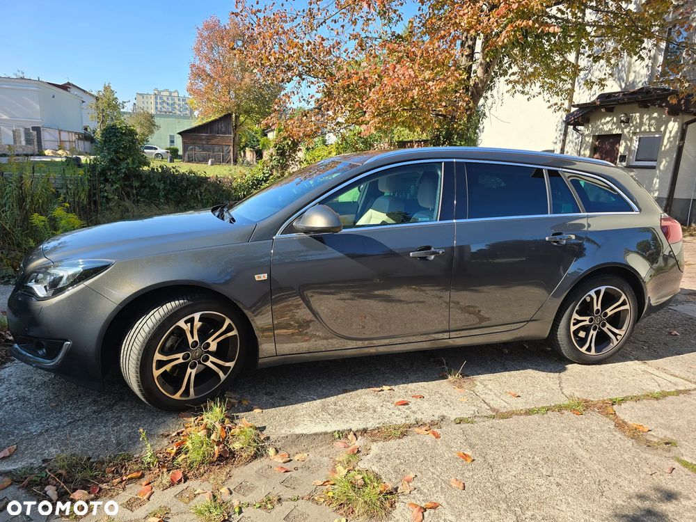 Opel Insignia - 2
