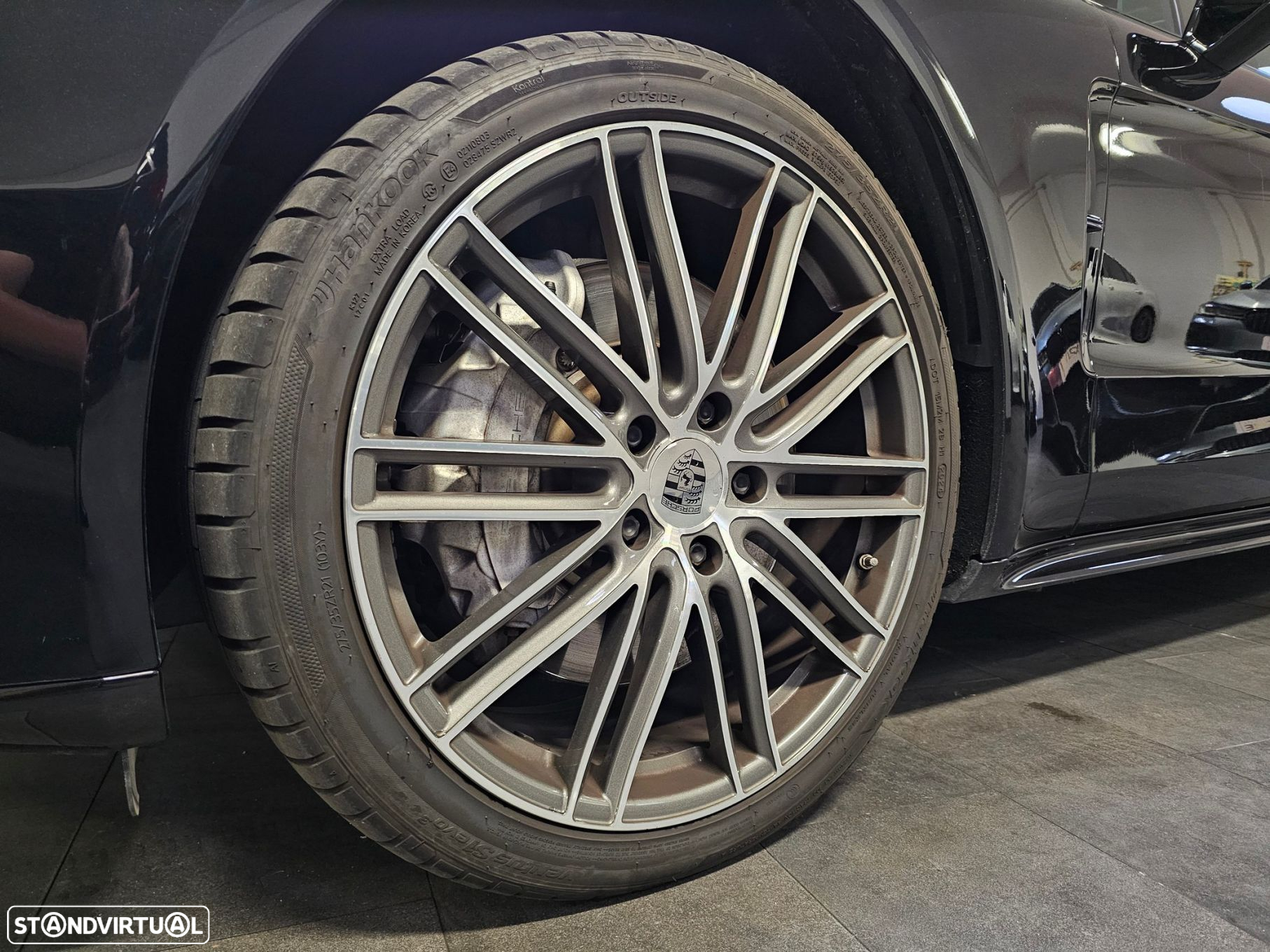 Porsche Panamera 4 E-Hybrid Platinum Edition - 40