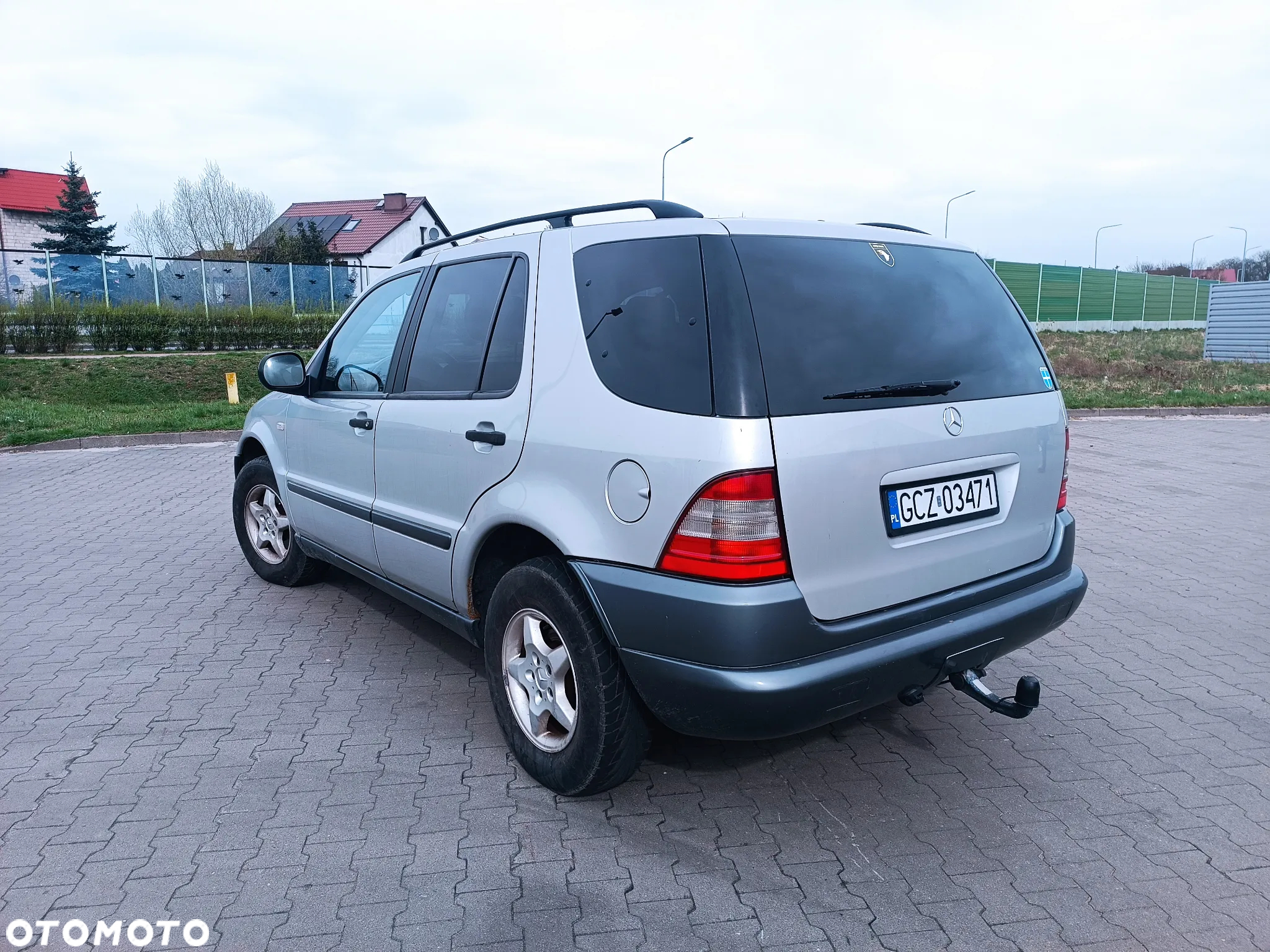 Mercedes-Benz ML 320 - 6