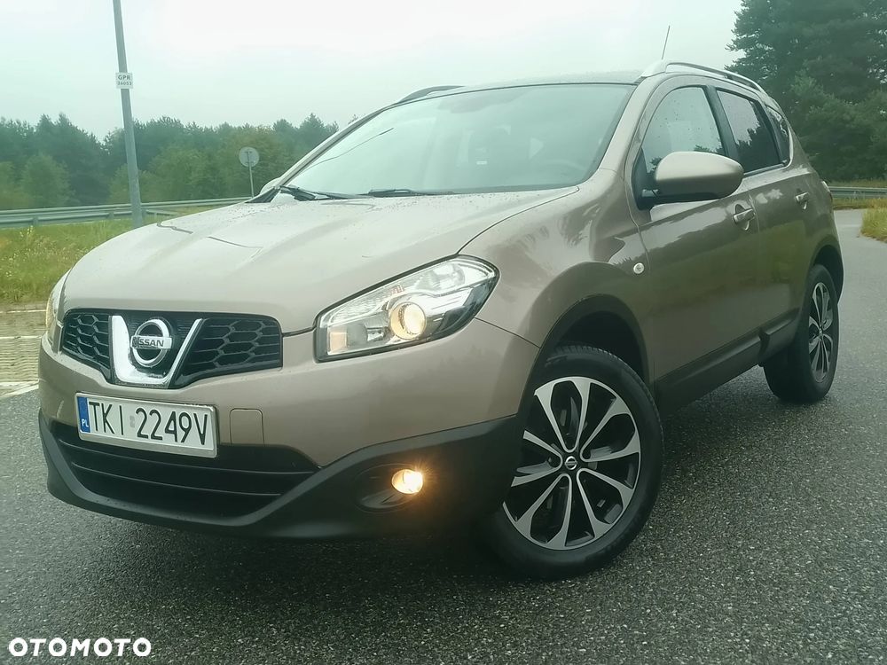 Nissan Qashqai - 1
