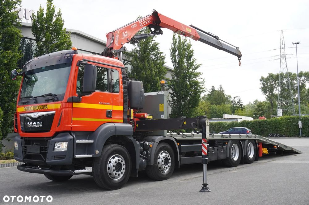 MAN TGS 35.360 E6 8×2 / HDS Fassi F235A.2.22 / pilot - 2