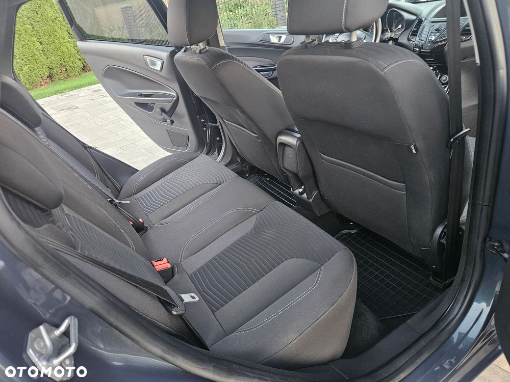 Ford Fiesta 1.25 Titanium - 30