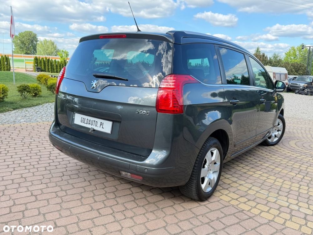 Peugeot 5008 - 27