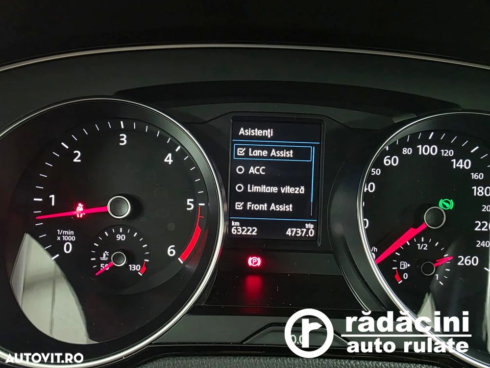 Volkswagen Passat 1.6 TDI DSG Comfortline - 19