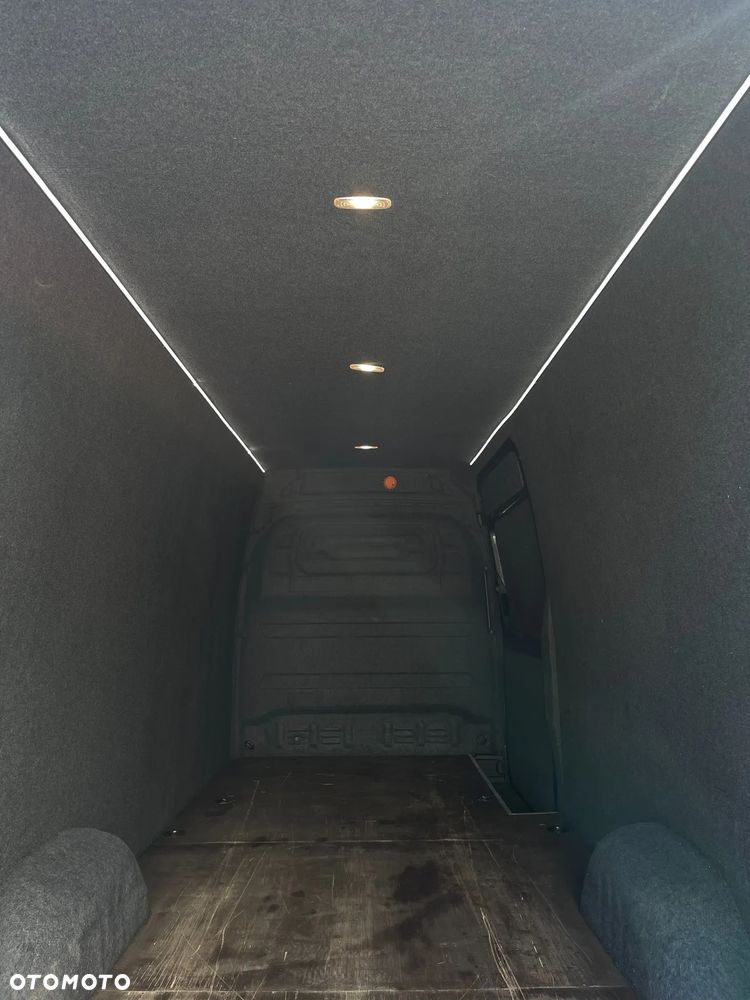 Mercedes-Benz 319 CDI - 11