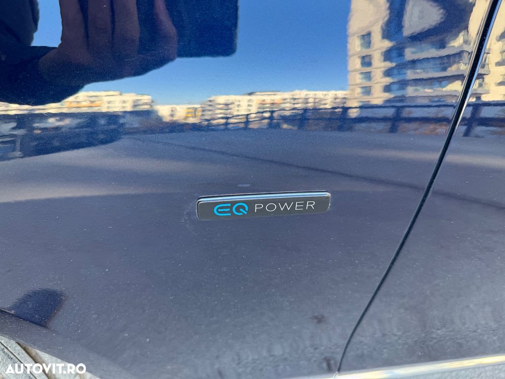 Mercedes-Benz E - 10