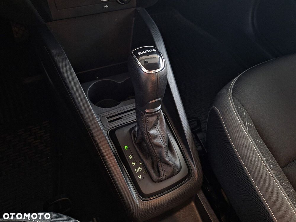 Skoda Fabia 1.0 TSI Ambition Plus DSG - 18