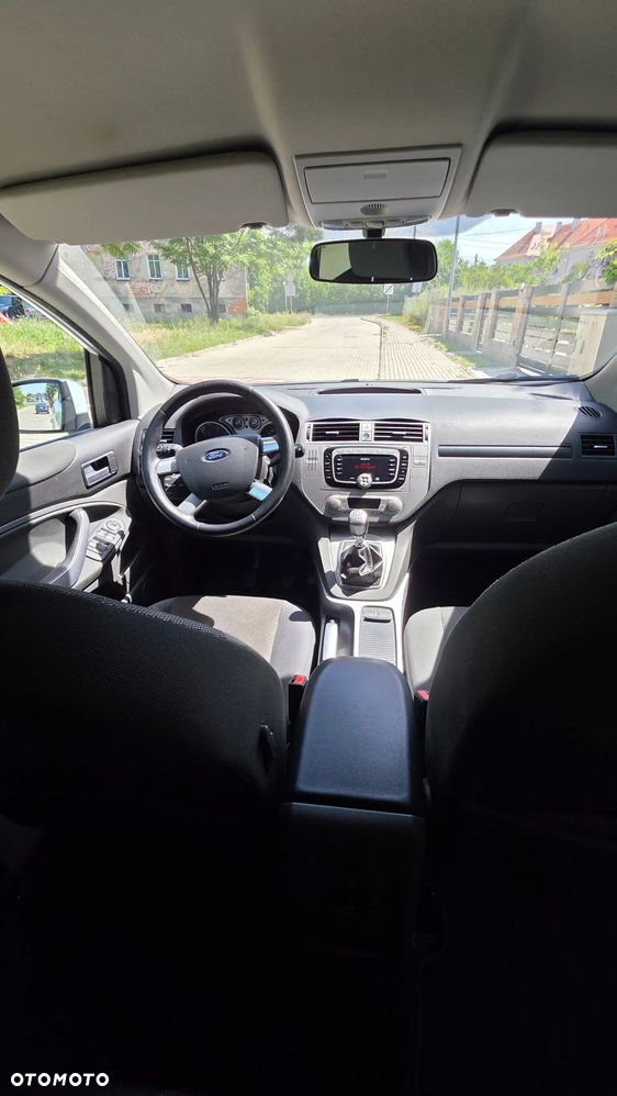 Ford Kuga 2.0 TDCi 4x4 Individual - 17