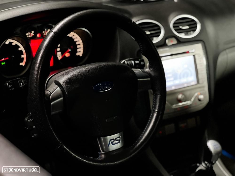 Ford Focus 2.5 T RS - 5