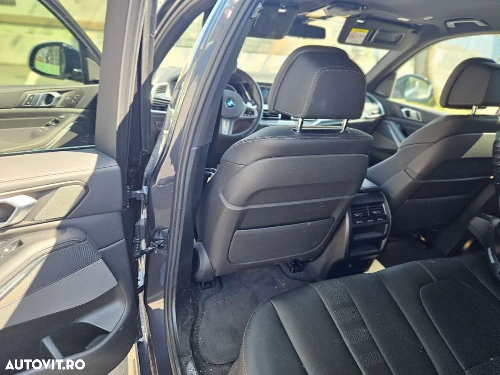 BMW X5 xDrive45e - 17