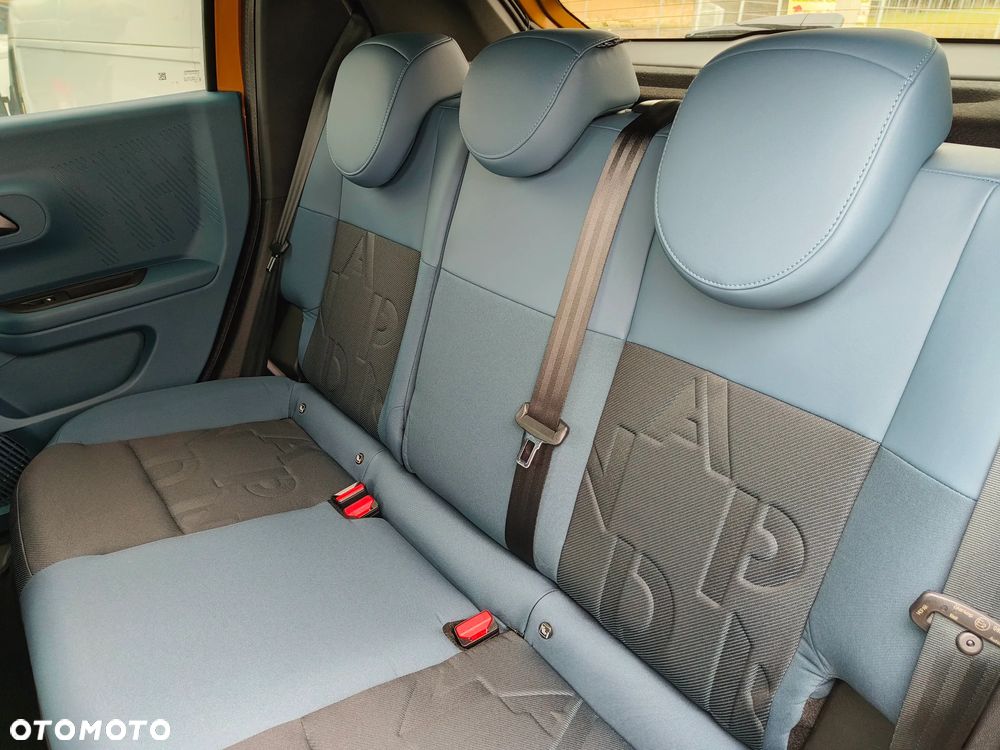 Fiat Grande Panda 1.2 mHEV Icon eDCT - 12