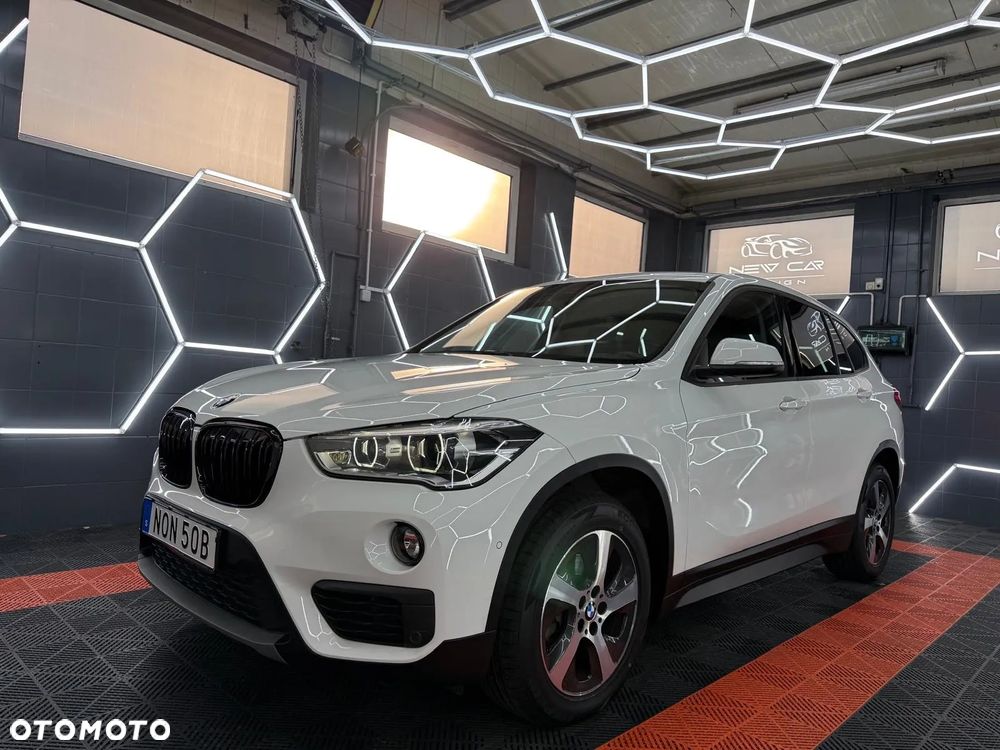 BMW X1 xDrive18d xLine sport - 13