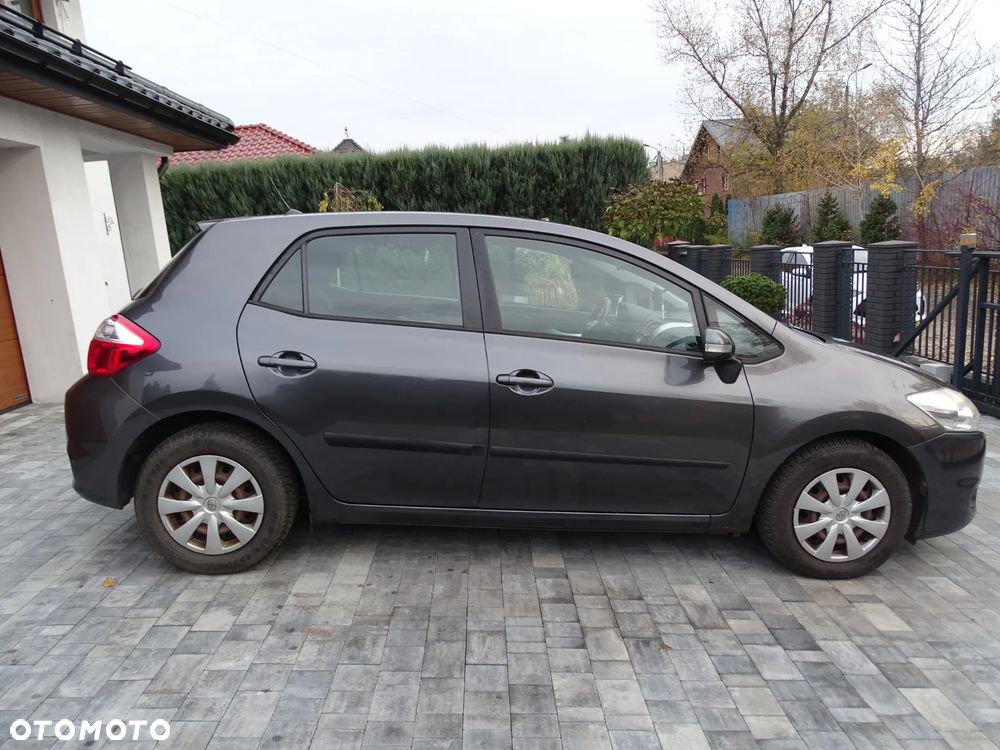Toyota Auris - 6