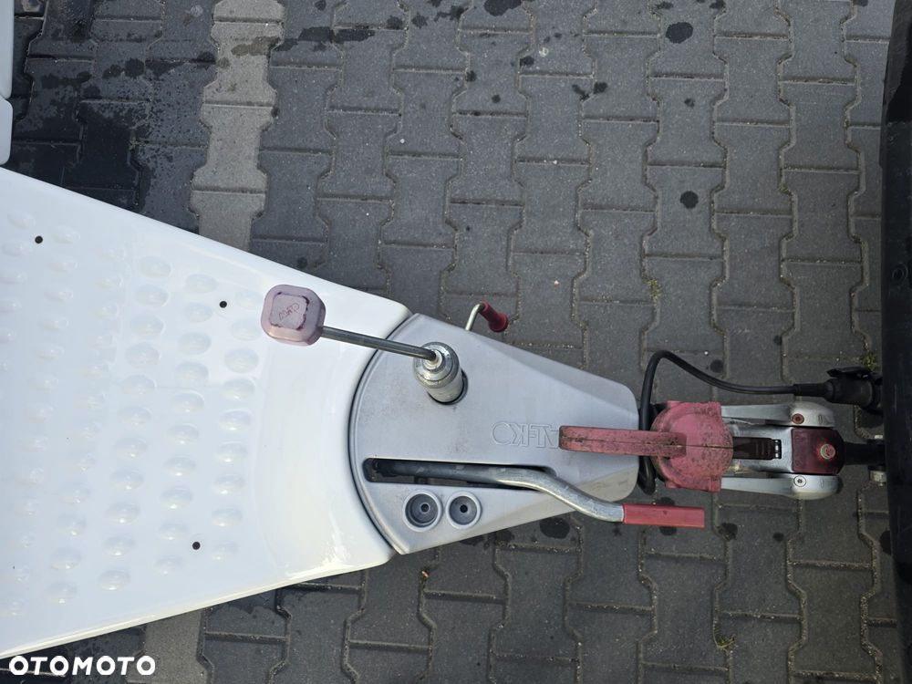 KNAUS SUDWIND WHITE EDITION - 8