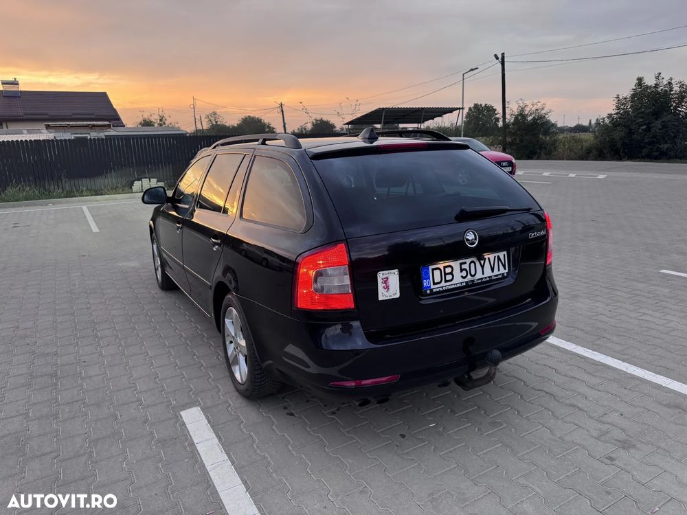 Skoda Octavia 1.8 TSI Business DSG - 8