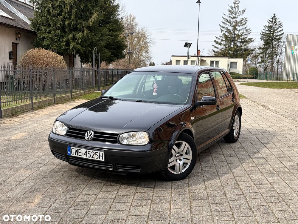 Volkswagen Golf 1.6 Comfortline - 1
