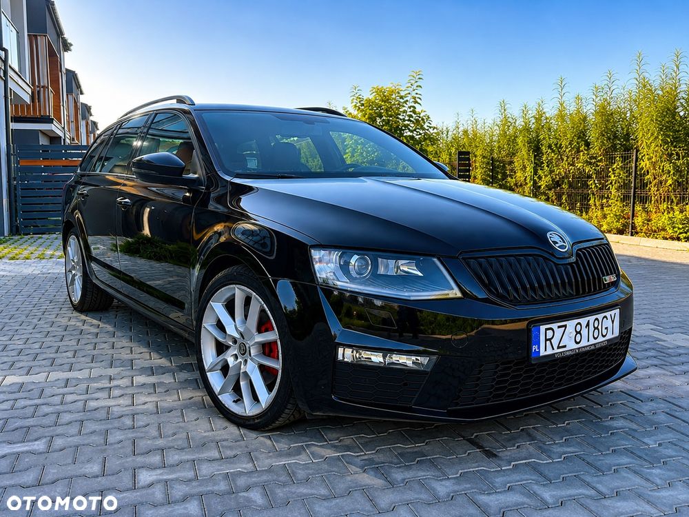 Skoda Octavia 2.0 TDI SCR 4x4 RS DSG - 1
