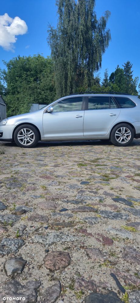 Volkswagen Golf - 3