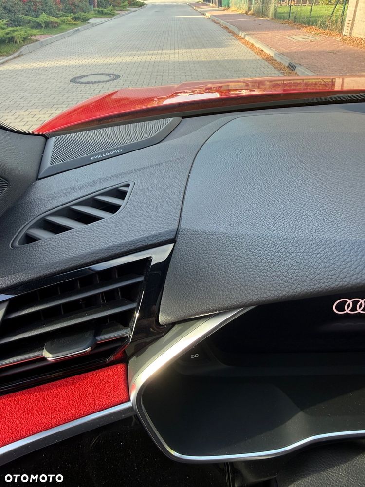 Audi RS Q3 Sportback - 27