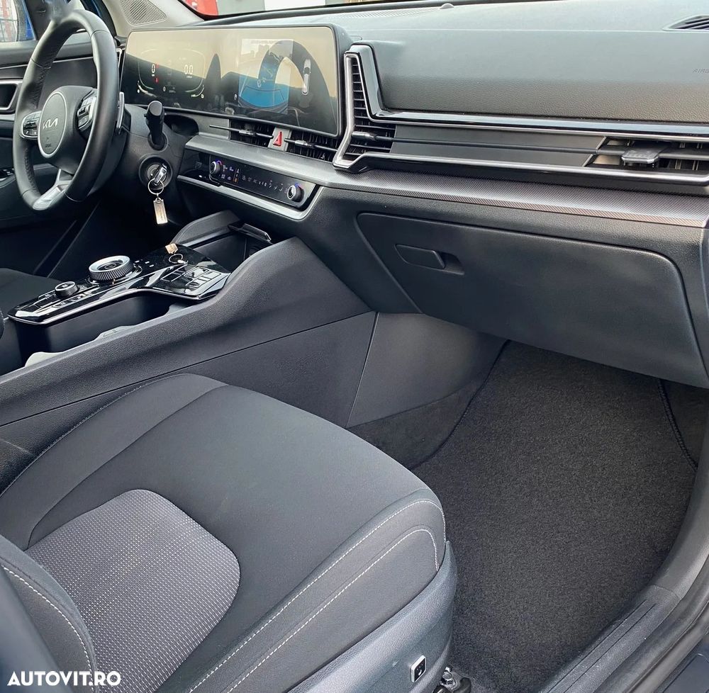 Kia Sportage 1.6 T-GDI HEV 6AT 4x2 Business Line - 21