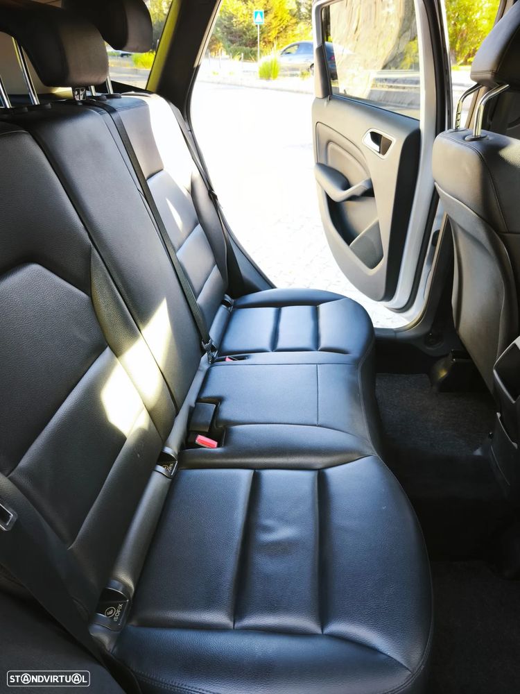 Mercedes-Benz B 200 CDi BlueEfficiency - 16