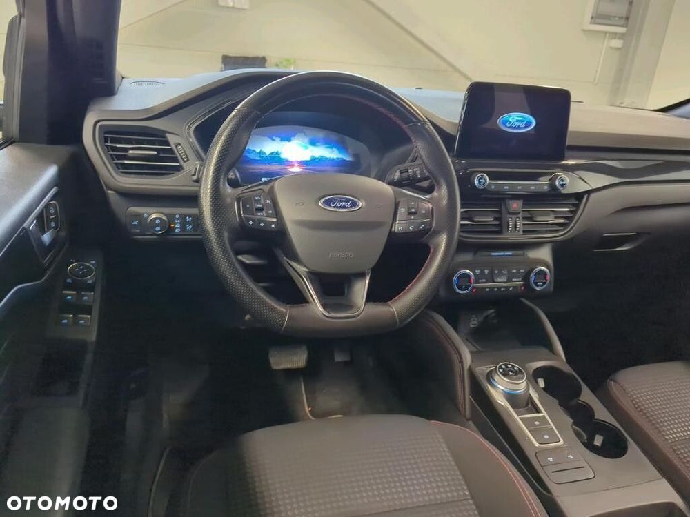 Ford Kuga - 7