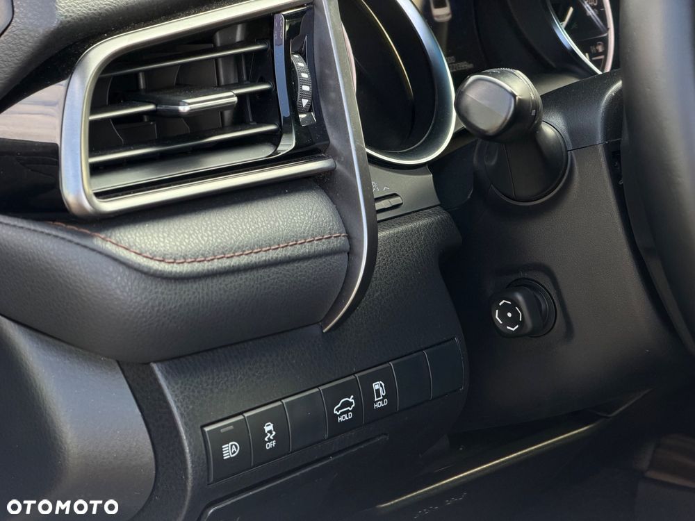 Toyota Camry 2.5 Hybrid Prestige CVT - 22