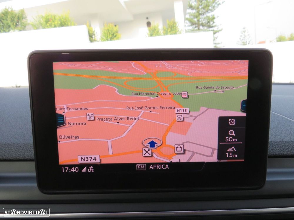 Audi A4 Allroad 2.0 TDI quattro - 33