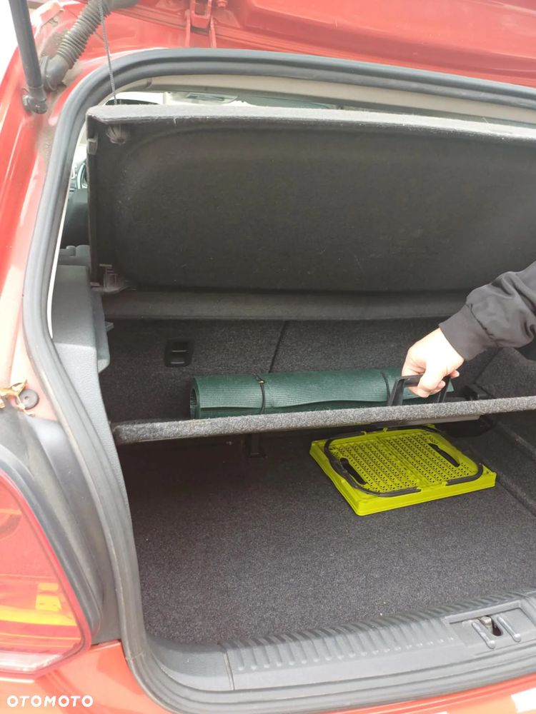 Volkswagen Polo 1.4 16V Highline - 8