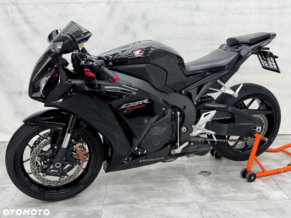 Honda CBR - 4
