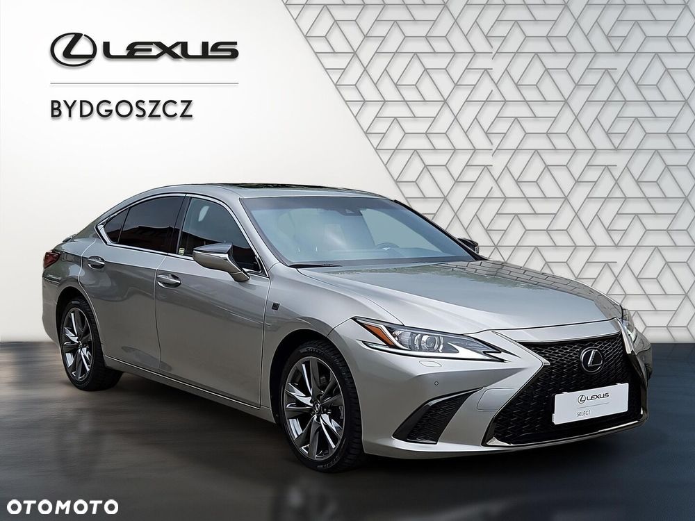 Lexus ES 300h F Sport Design - 3