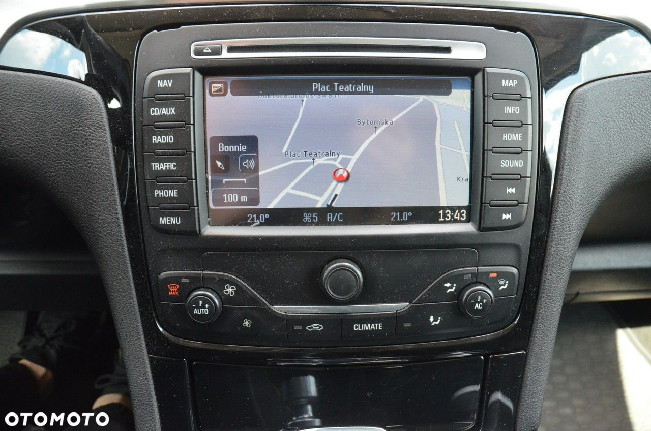 Ford S-Max - 22