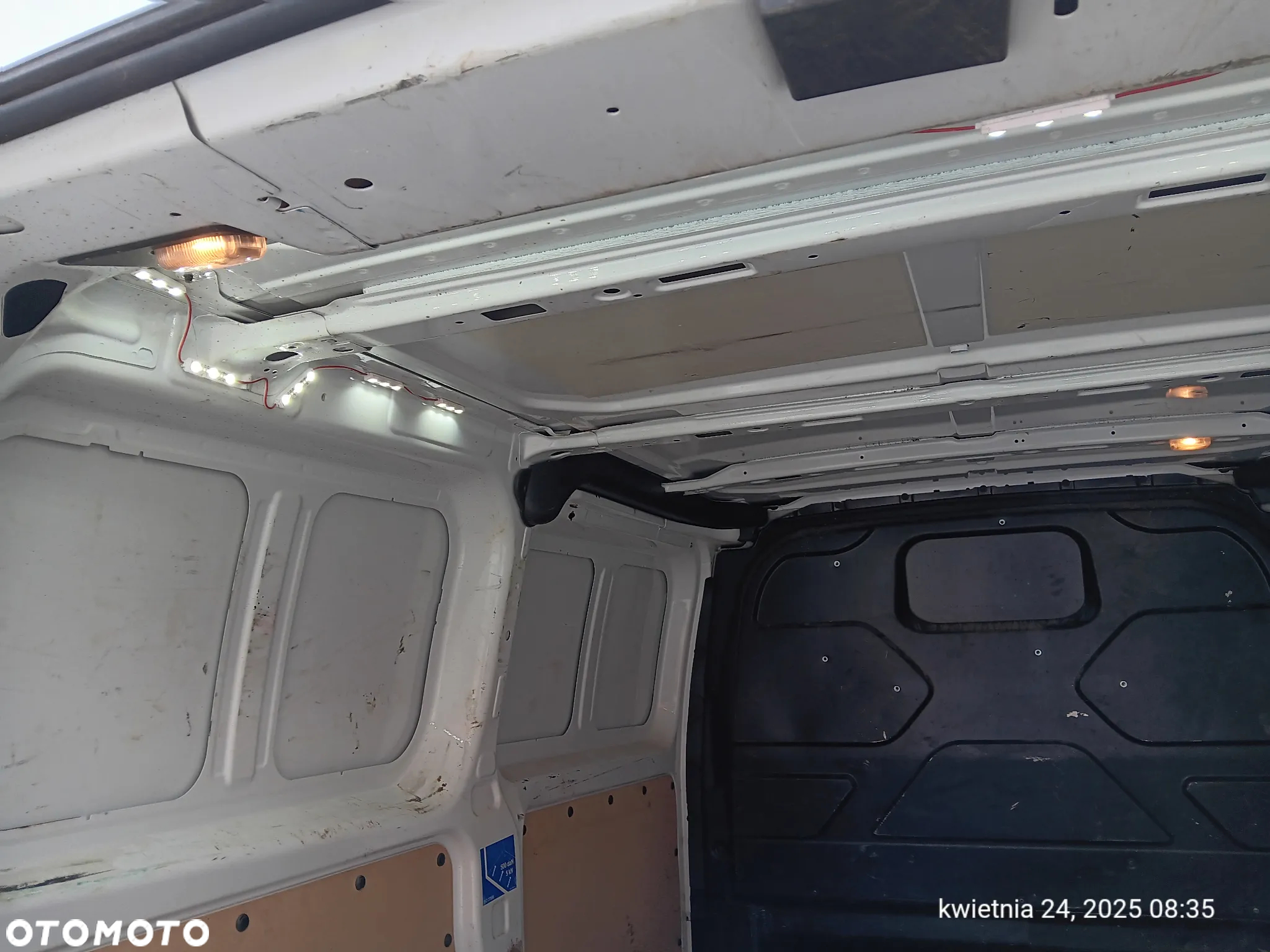 Ford Transit Custom - 14