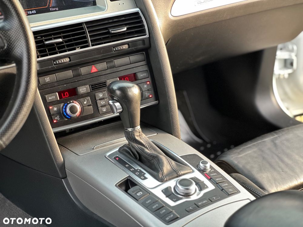 Audi A6 Avant 3.0 TDI DPF quattro tiptronic - 32
