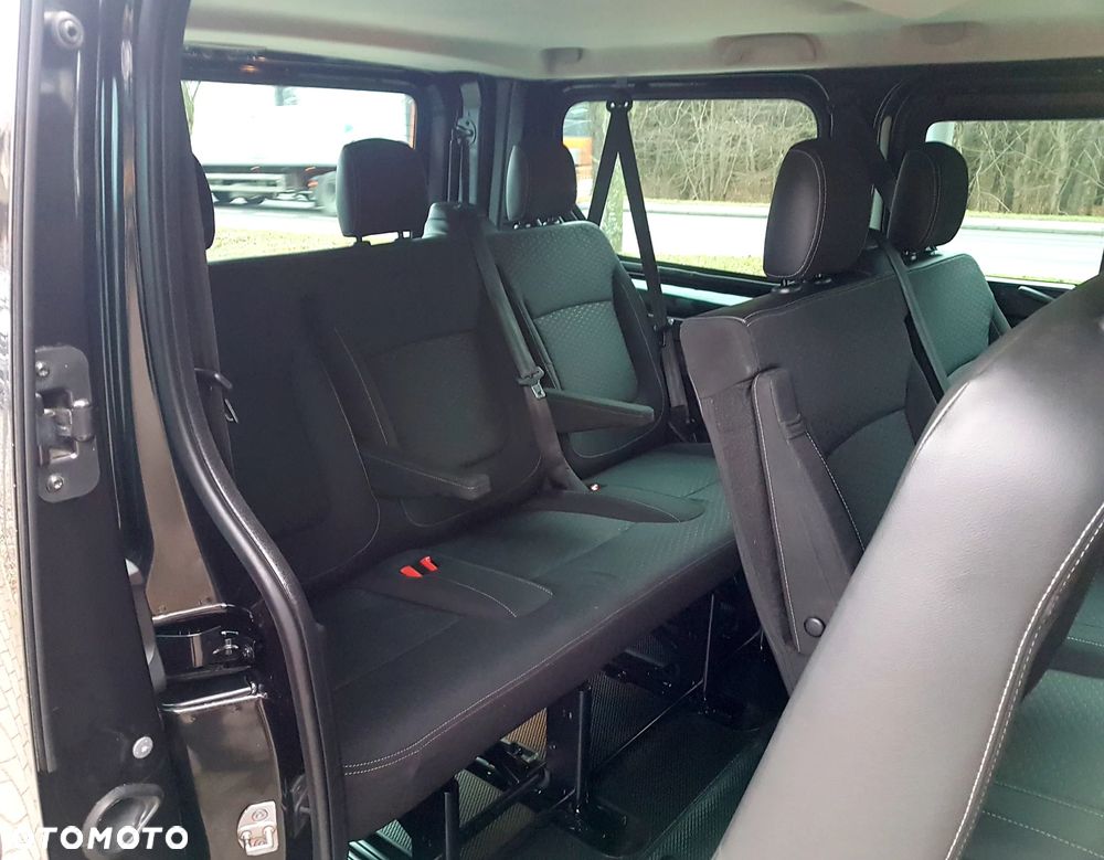 Opel Vivaro - 11