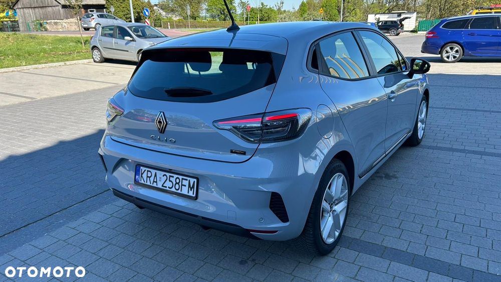 Renault Clio - 5