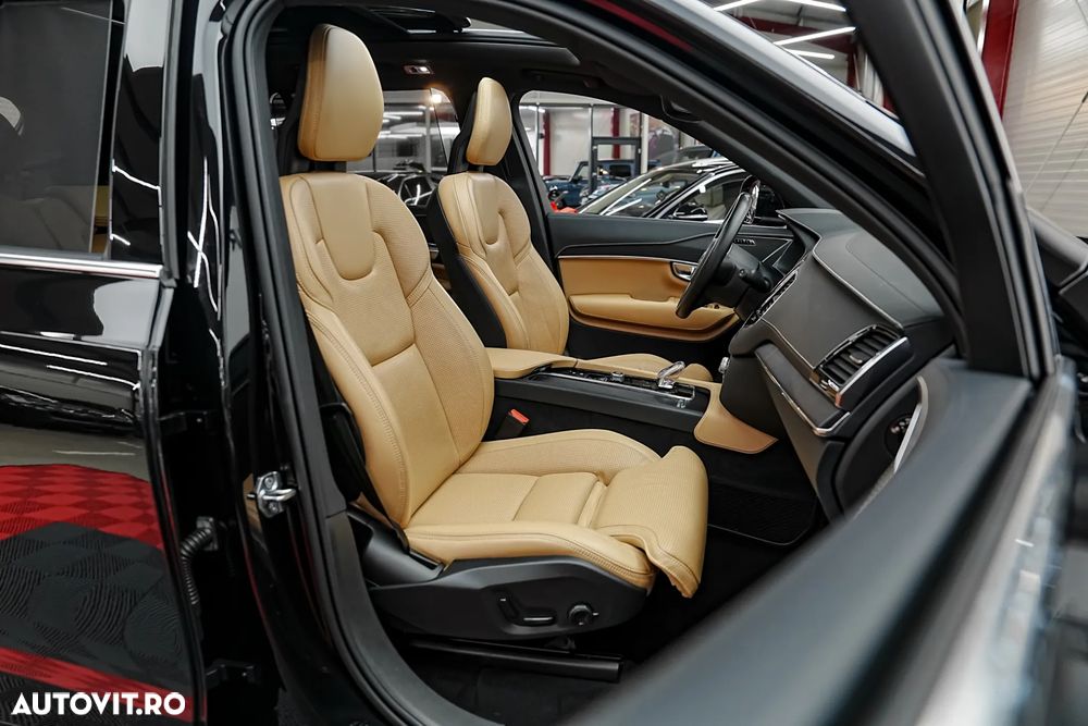 Volvo XC 90 B5 D AWD Geartronic Inscription - 12
