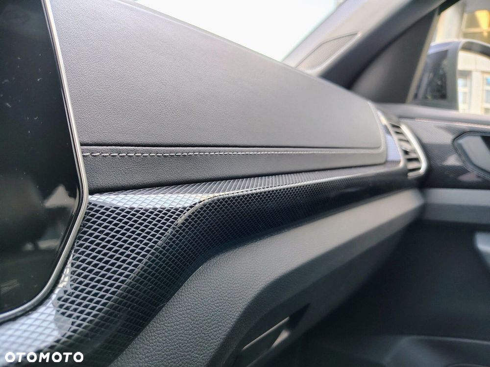 Volkswagen T-Cross - 18