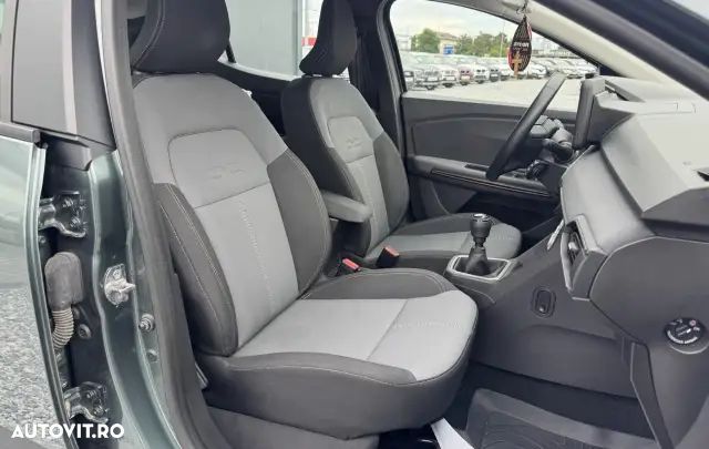 Dacia Sandero TCe 90 MT5 Journey - 13