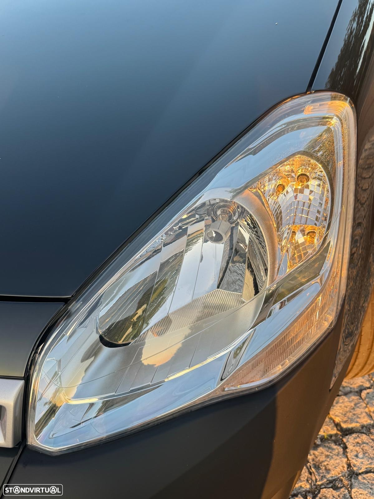 Citroën Berlingo 1.6 BlueHDI L1 3L 100cv IVA DEDUTÍVEL - 24
