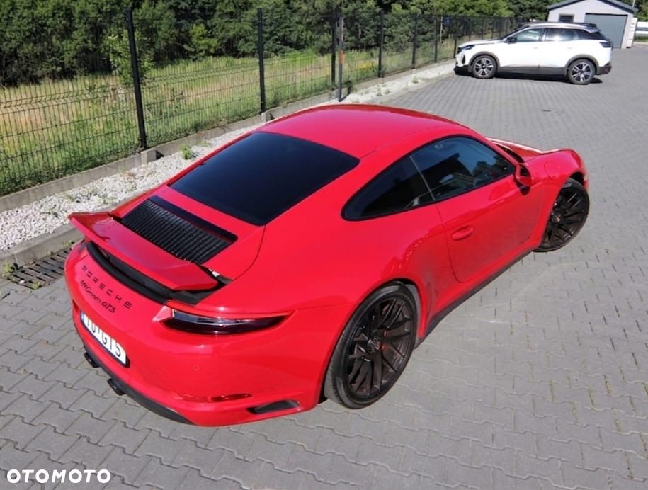 Porsche 911 Carrera GTS PDK - 16